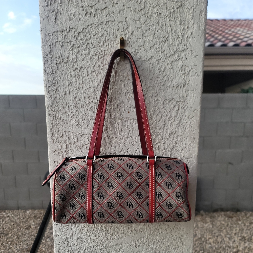 Dooney & Bourke Bag